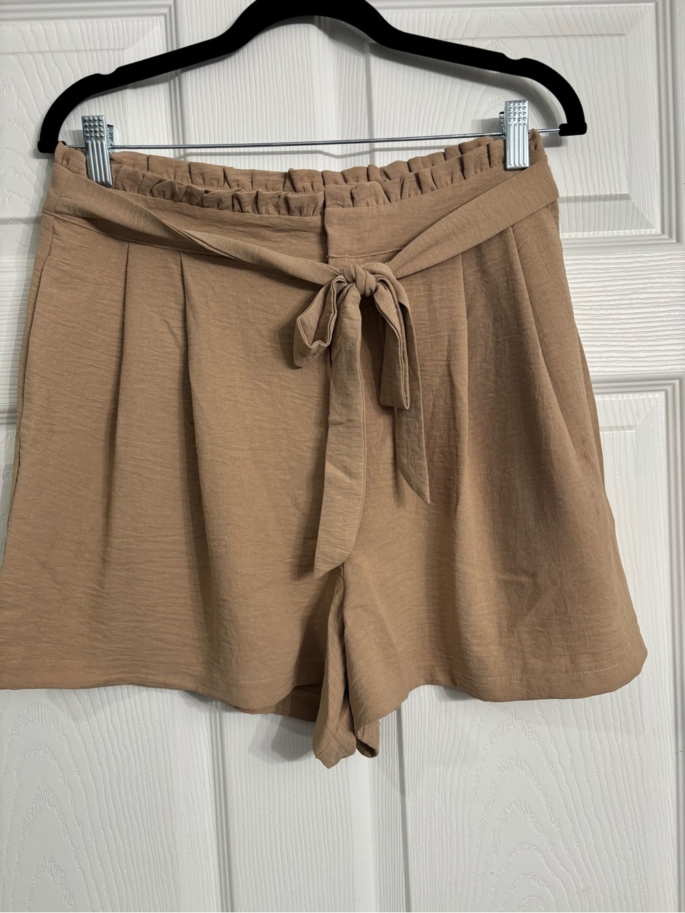 Hem & Thread High-Waist Tie-Belt Shorts in Camel Brown